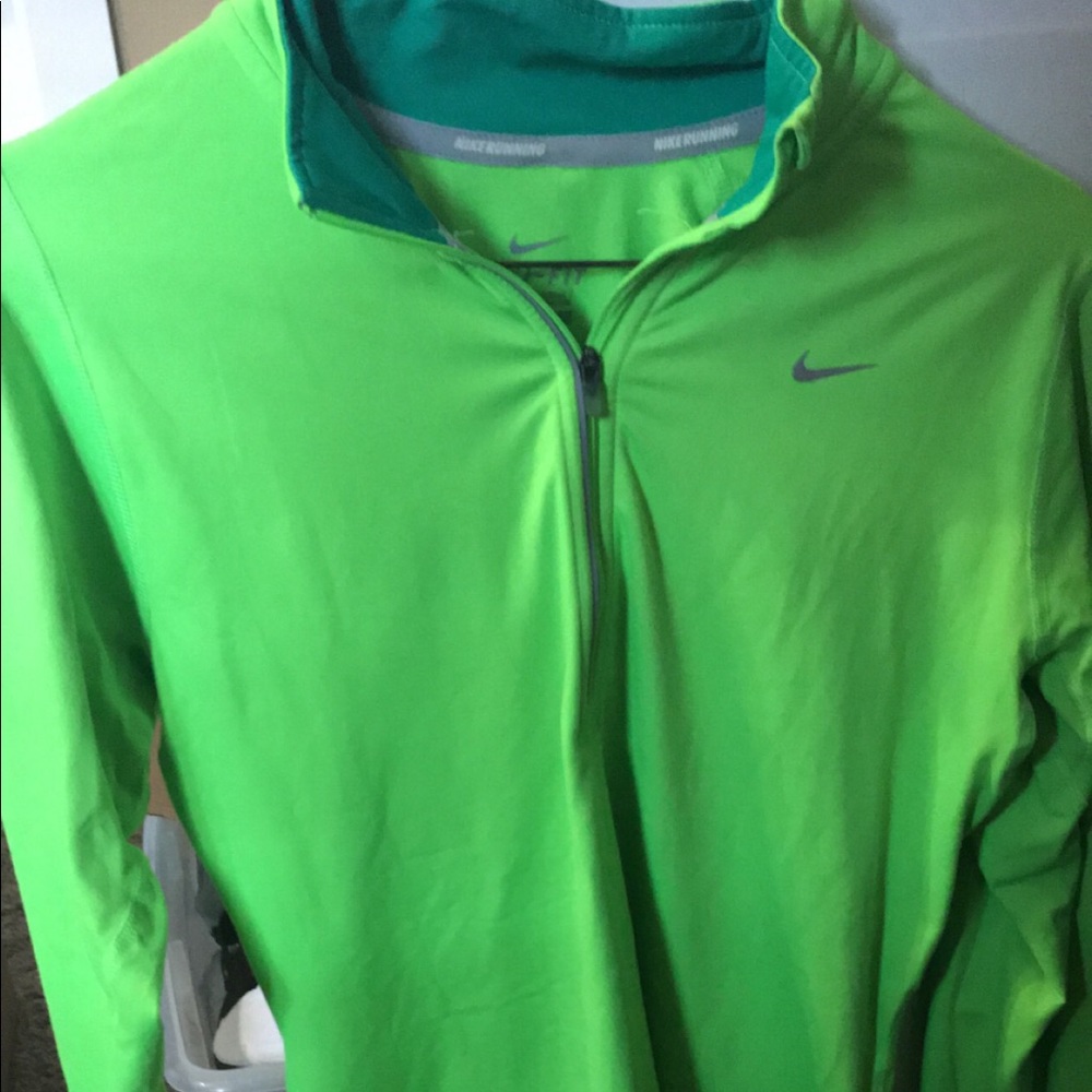 Nike pullover